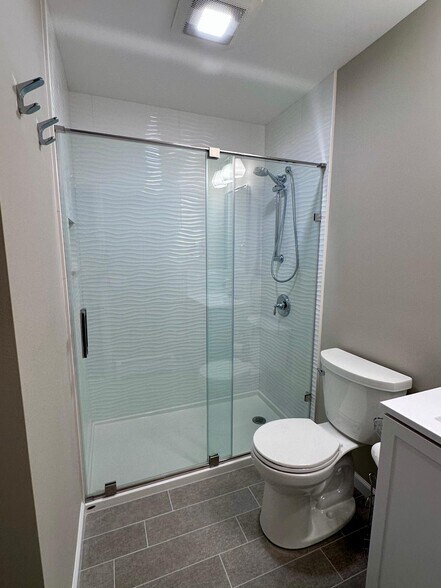 Building Photo - 6 Millrace St N