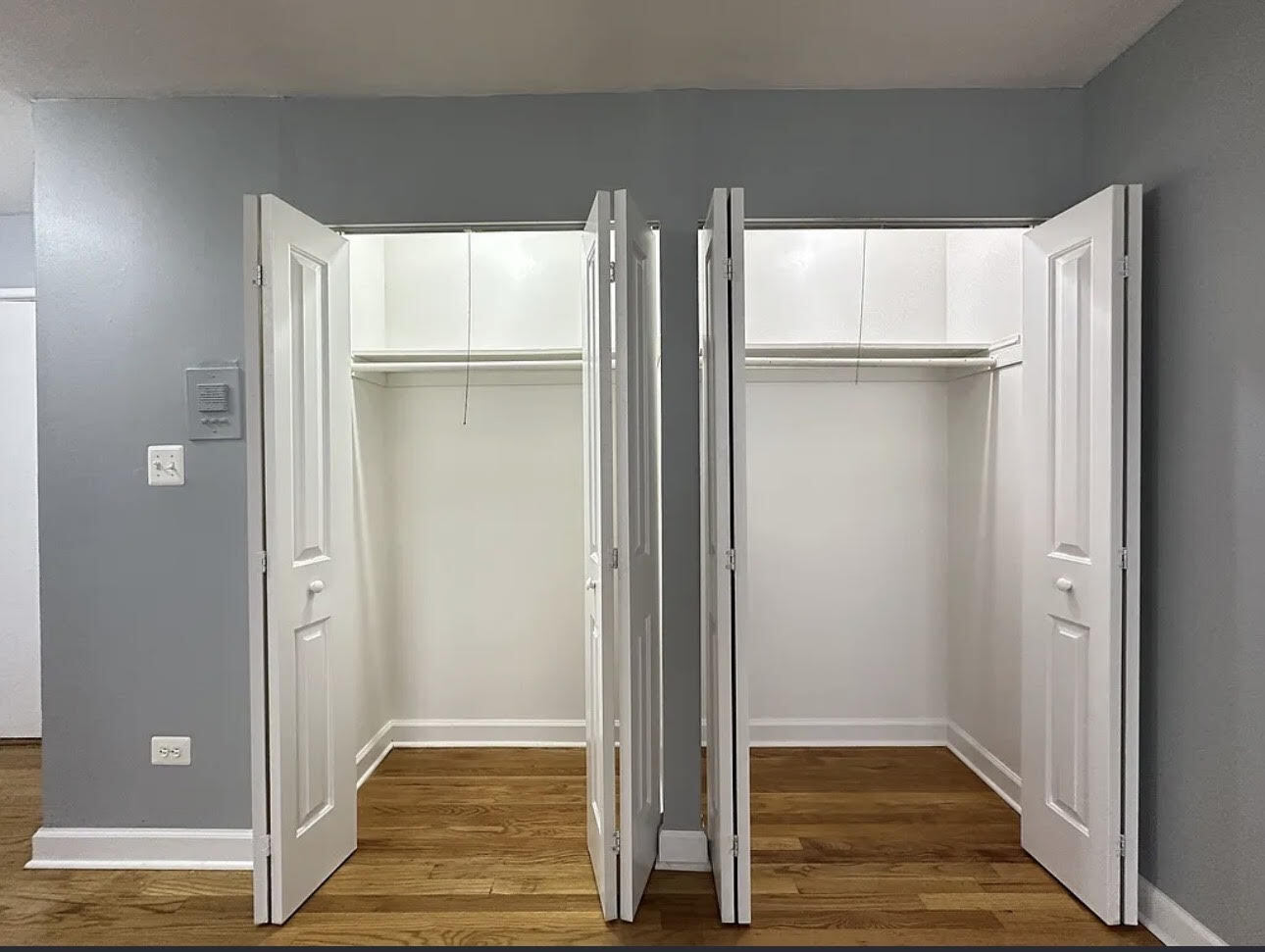 Building Photo - 1515 W Morse Ave