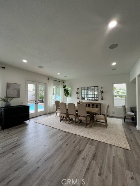 Building Photo - 27041 S Ridge Dr