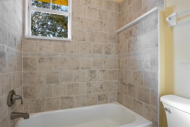 Building Photo - 3204 W Empedrado St