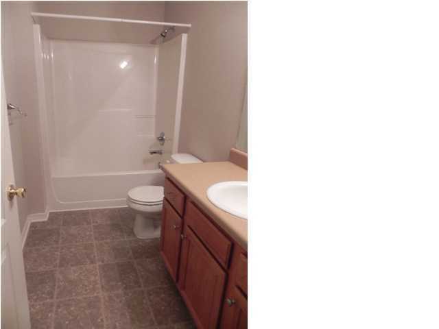 Building Photo - Nice 3BR/2BA Home - MINUTES FROM NAS WHITING FIELD