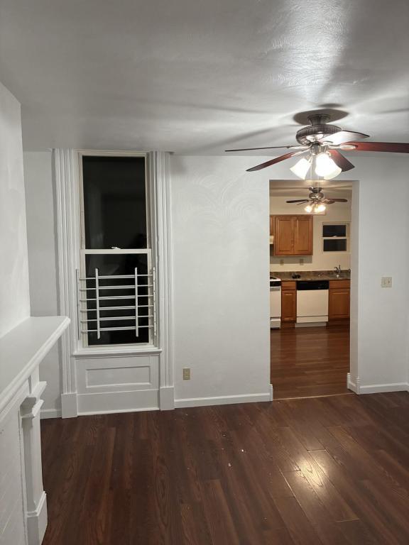 Building Photo - 3805 Howley St