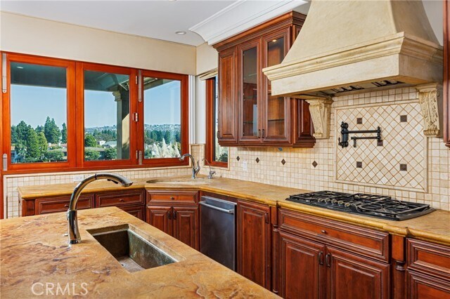 Building Photo - 18 Rue St Cloud