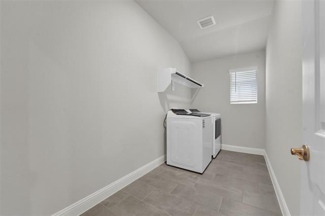 Building Photo - 830 Wisteria Ln