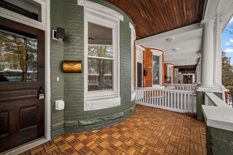 Building Photo - 3539 Roland Ave