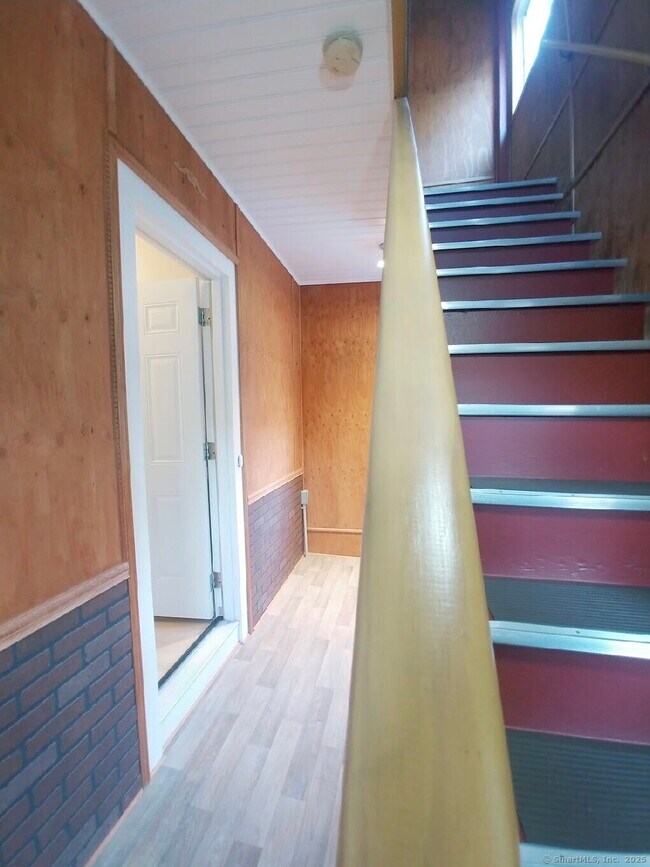 Building Photo - 23 Marmon St
