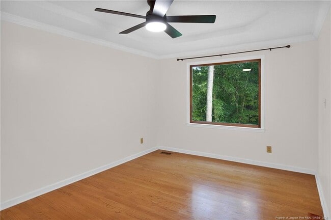 Building Photo - 160 Carolina Way