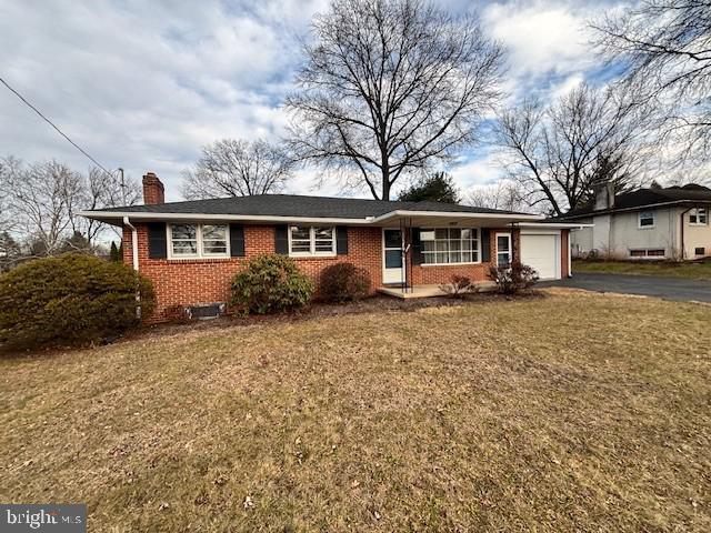 Building Photo - 2349 Redwood Rd