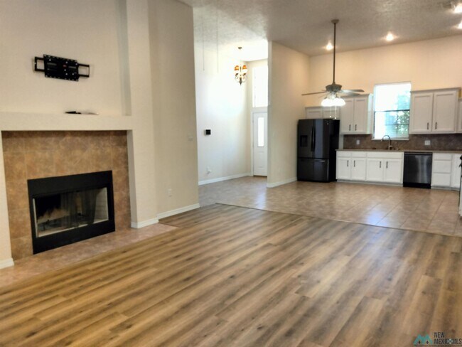 Building Photo - 2620 Fred Daugherty Dr