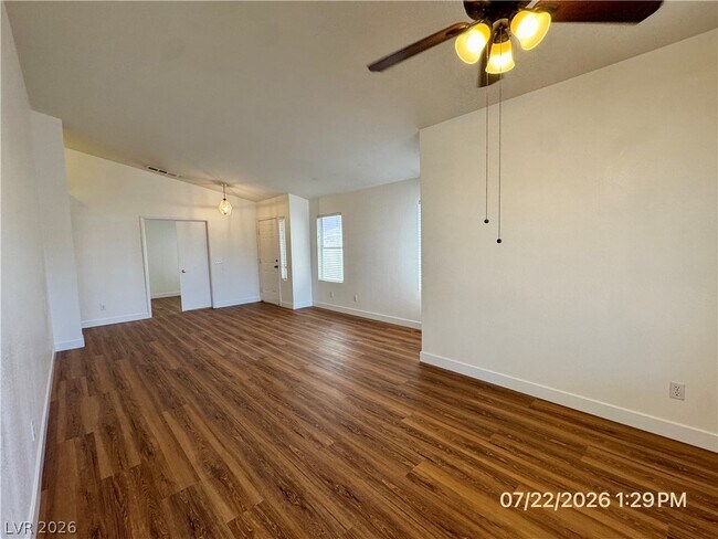 Building Photo - 1833 Sierra Hills Way