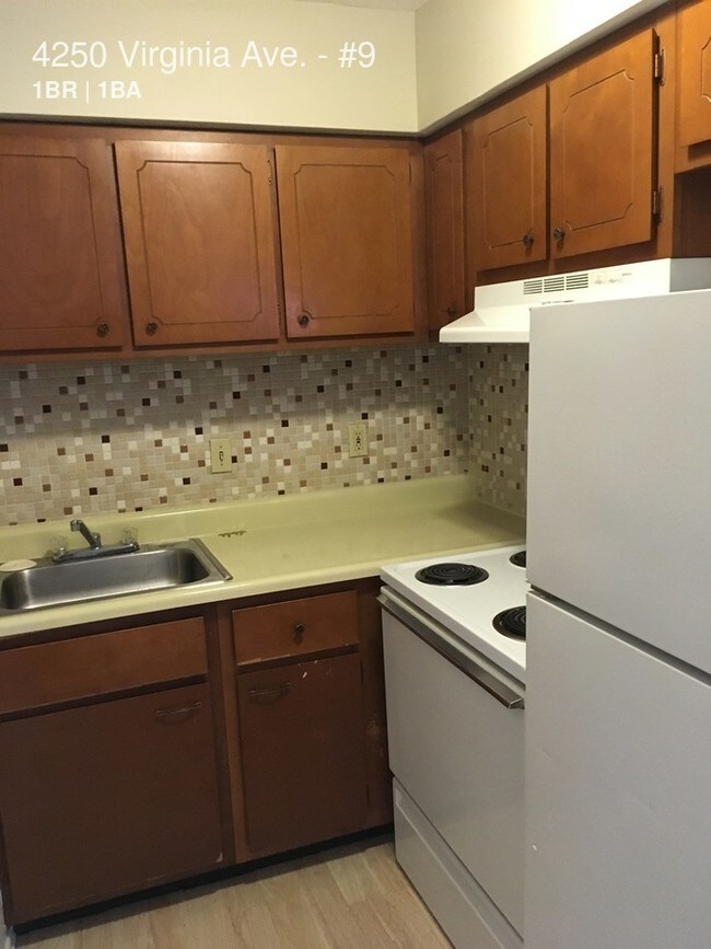 Building Photo - 4250 Virginia Ave