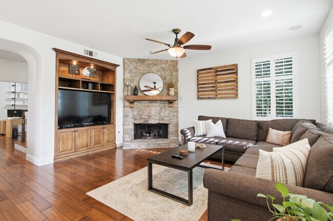 Building Photo - 1317 Gull Ct