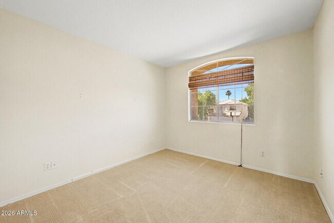 Building Photo - 2155 W Olla Ave