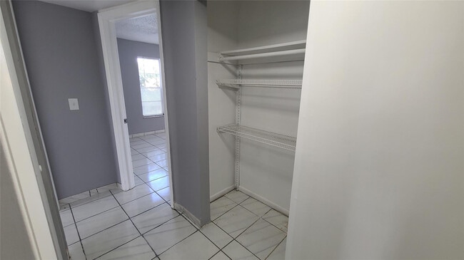 Building Photo - 2800 NW 56th Ave