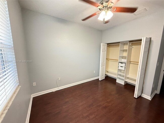 Building Photo - 9350 SW 171st Ct