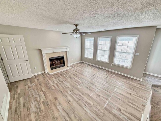 Building Photo - 6403 Ivey Terrace Dr SE