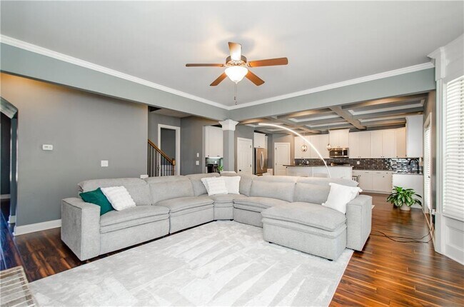 Building Photo - 4669 Sierra Creek Dr NE