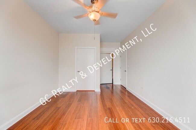 Building Photo - 1260 W Washington Blvd