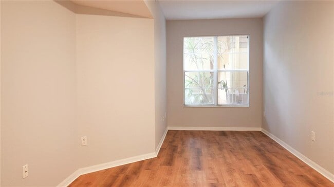 Building Photo - 501 S Moody Ave