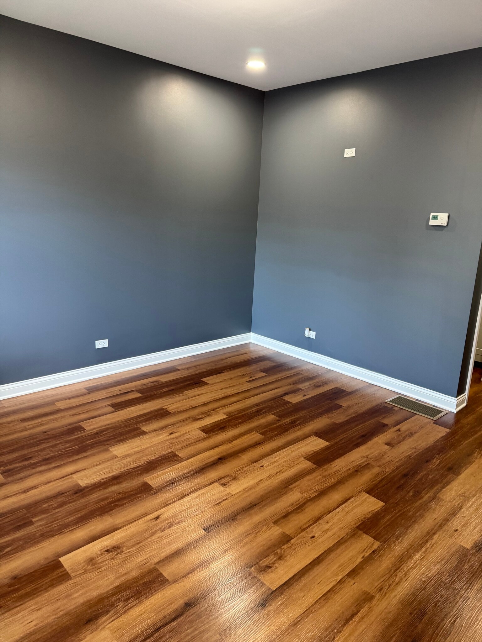 Building Photo - 2309 W 47th Pl