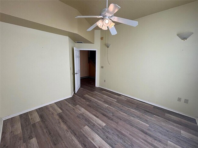 Building Photo - 536 Marion Oaks Golf Rd