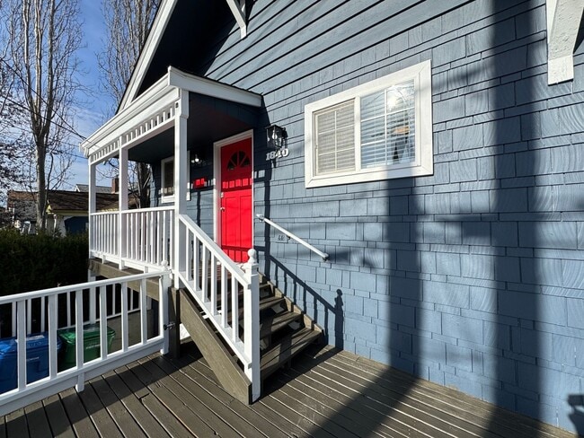 Building Photo - Ramesh House | Spacious 3x2 Available Now! | Rare Green Lake Home w/ Garage, Storage and Private ...