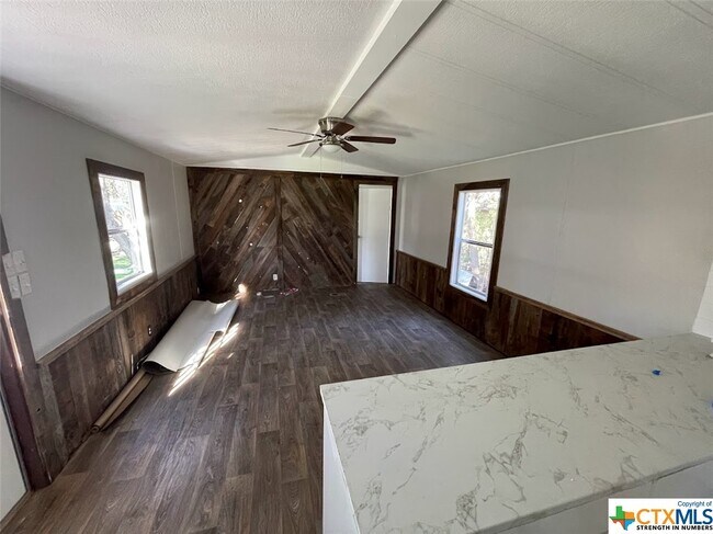 Building Photo - 1547 Ridge Wind