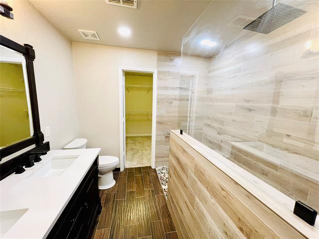 Building Photo - 2605 Cattleman Dr