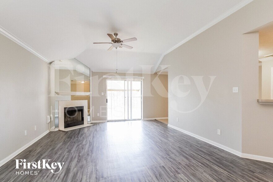 Building Photo - 19442 Elmtree Estates Dr