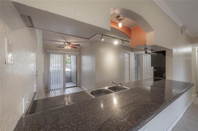 Building Photo - 12261 Sailwinds Dr