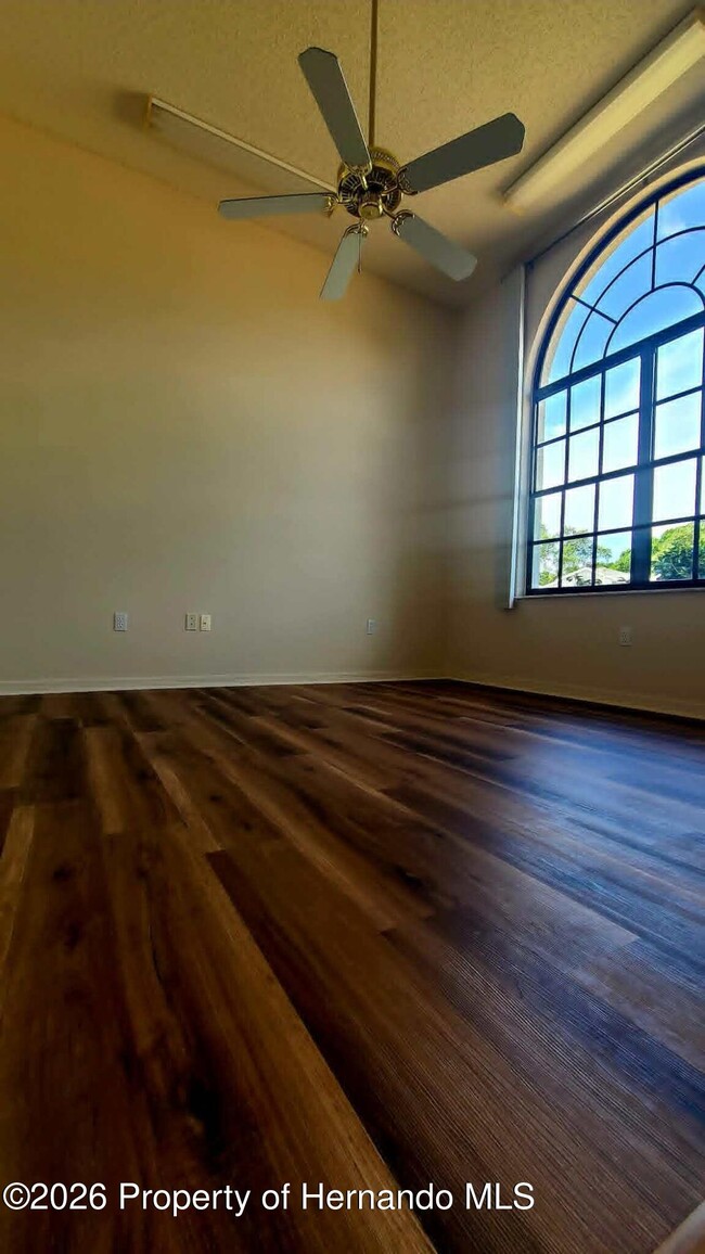Building Photo - 11379 Deercroft Ct