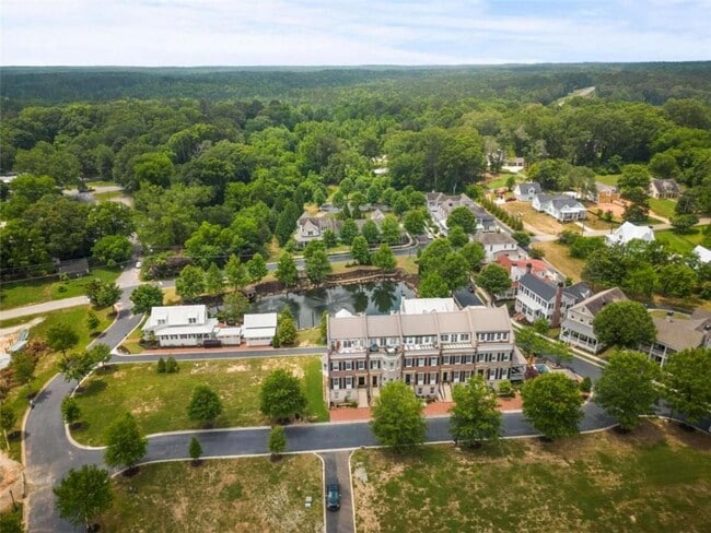 Building Photo - 117 McKnight Dr