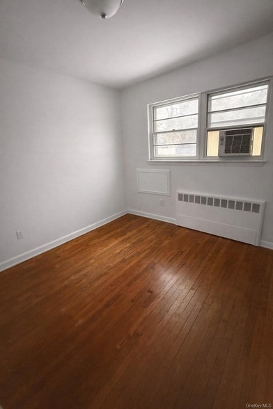 Building Photo - 46 Elmira St