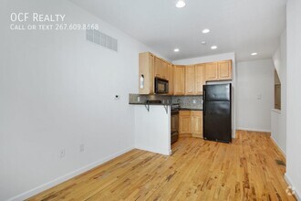 Building Photo - 3 Bed University City Apartment