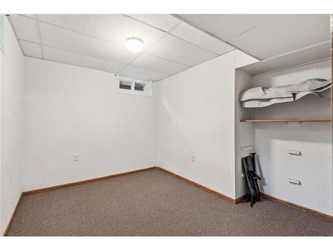 Building Photo - Classic, charming character *3Bd*2Bath*1 Den 1584 SqFt in New Hope Avail May 1!