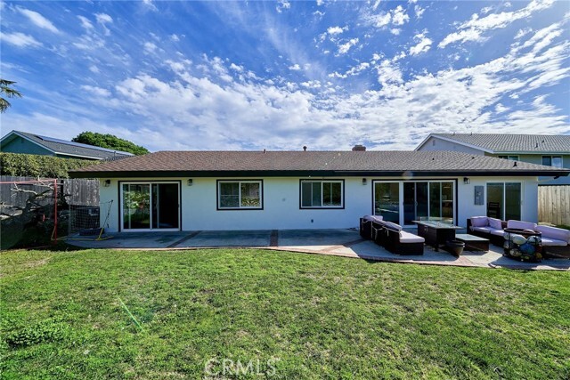 Building Photo - 6231 Lochvale Dr