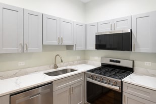 Building Photo - 5032 S Princeton Ave