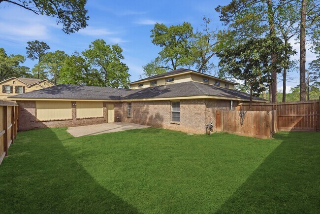 Building Photo - 9052 Zapata Way