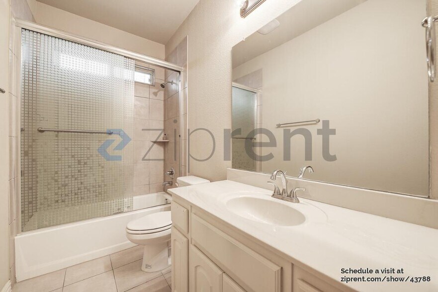 Building Photo - 1105 Shearwater Ln