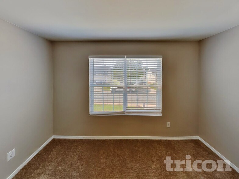 Building Photo - 5337 Liberty Hall Cir