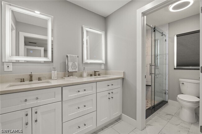 Building Photo - 248 Bay Meadows Dr
