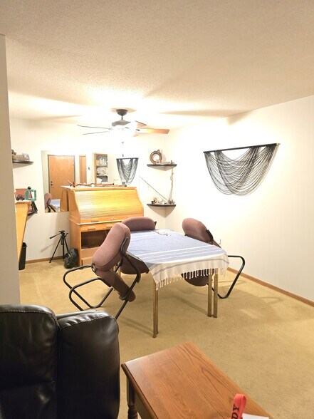 Building Photo - 2948 Mounds View Blvd