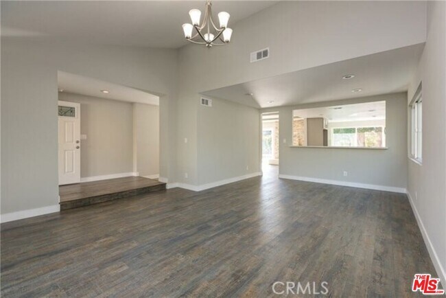 Building Photo - 20716 Nashville St