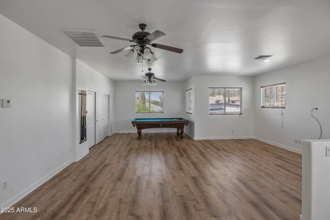 Building Photo - 4302 E Sells Dr