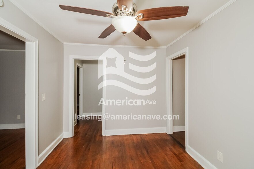 Building Photo - 5217 Spalding Ave