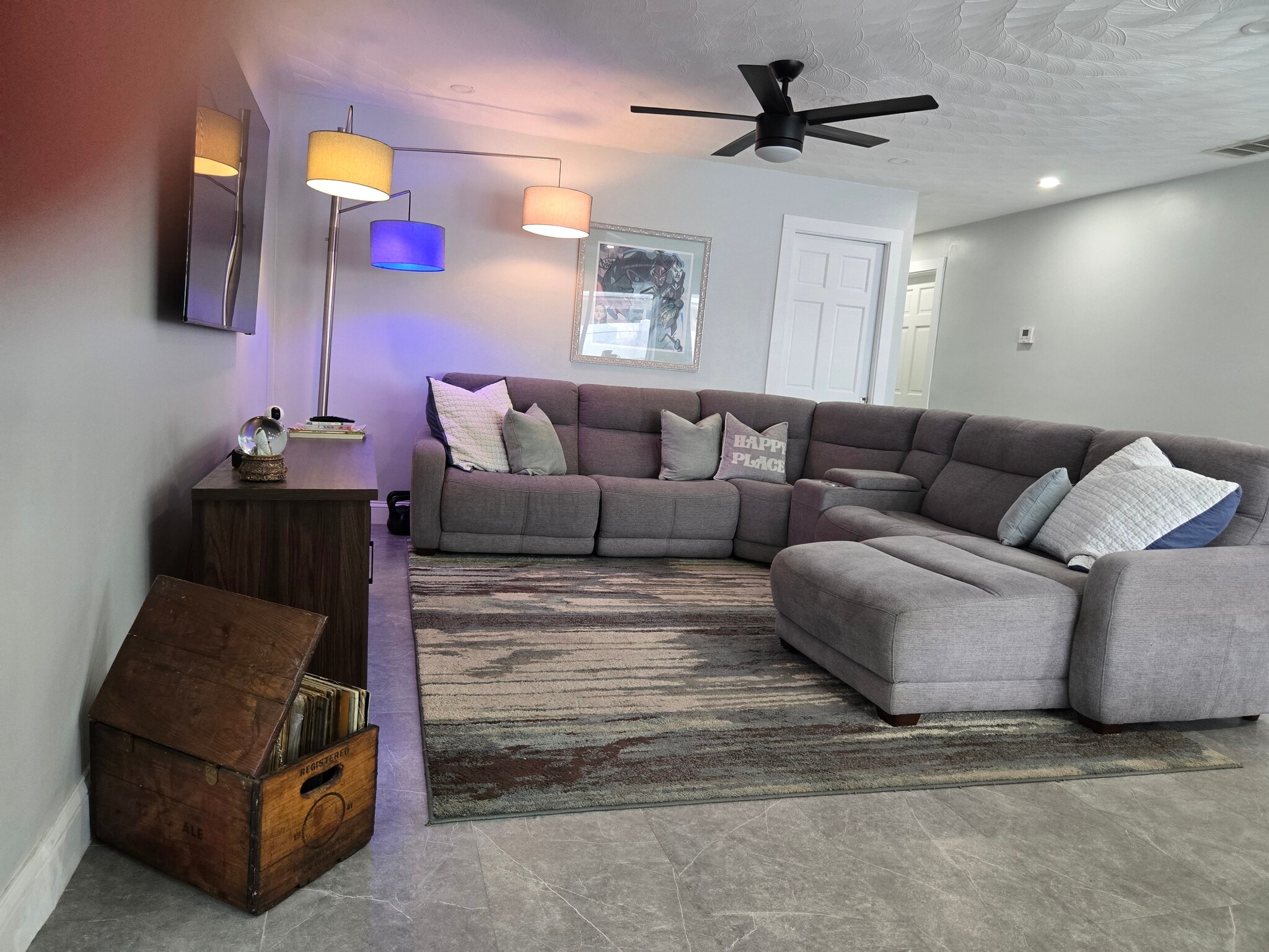 Building Photo - 1634 NE 4th Pl