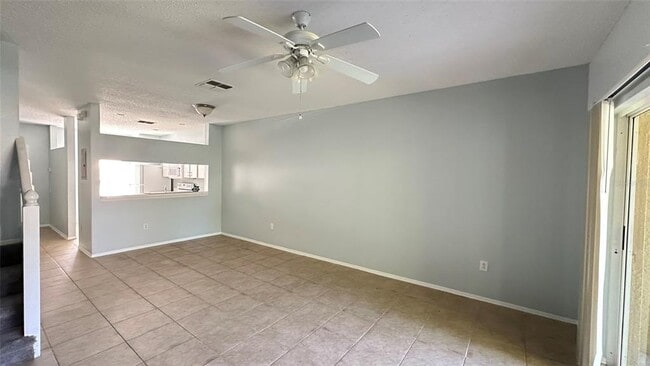 Building Photo - 1400 Costa Mesa Dr