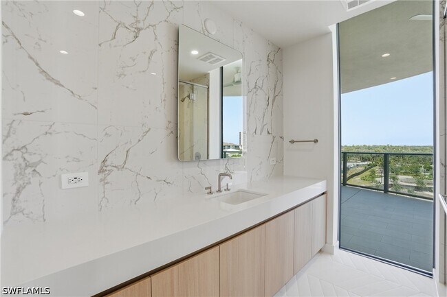 Building Photo - 5100 Seagrass Blvd