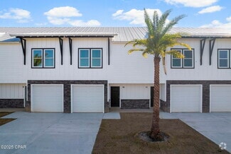 Building Photo - 6977 Patronis Dr