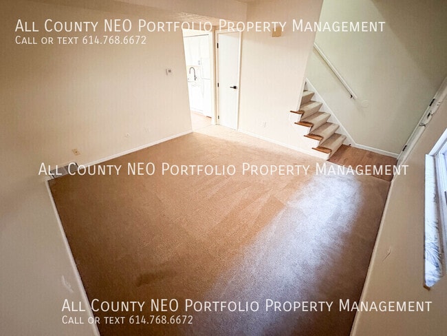 Building Photo - 233 Hamilton Ave